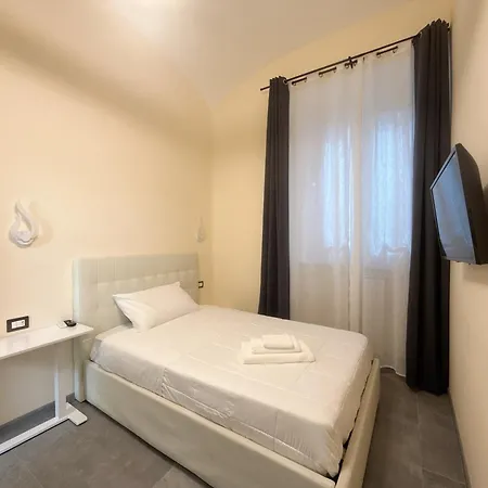 Hulin Panzió 4*