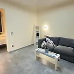 Hulin روما