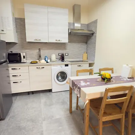 Hulin לינה וארוחת בוקר רומא